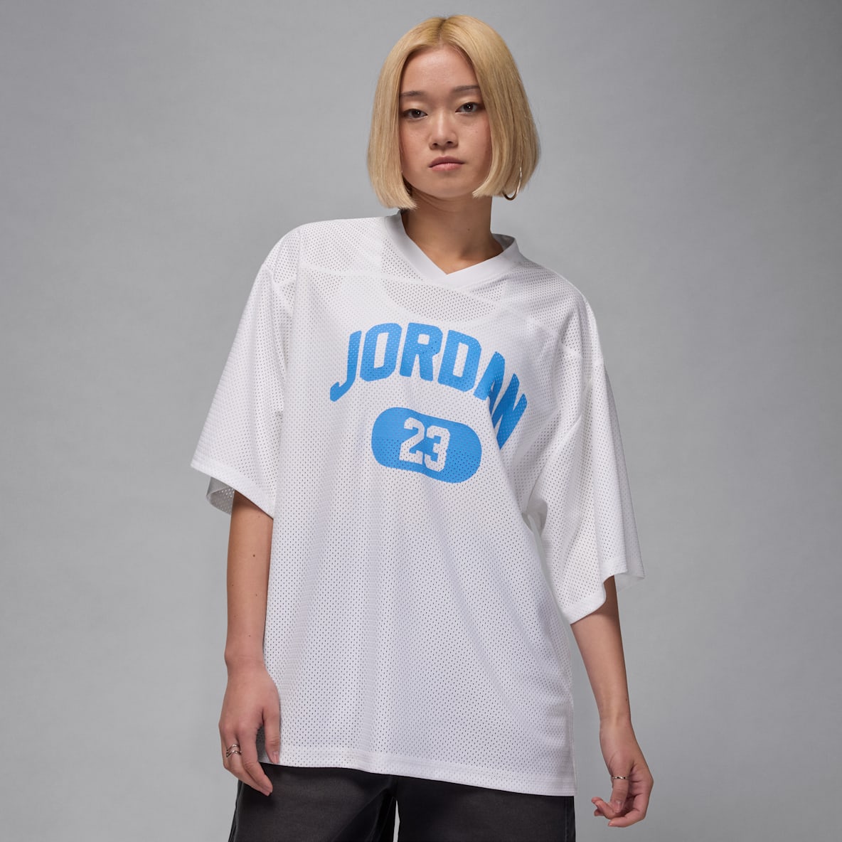 Jordan White Tops and T-Shirts. Nike.com